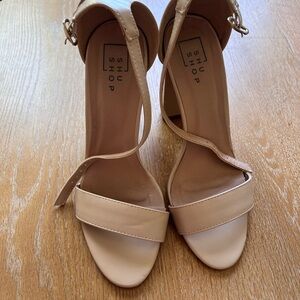 ShuShop | Women's Cream Sandals
